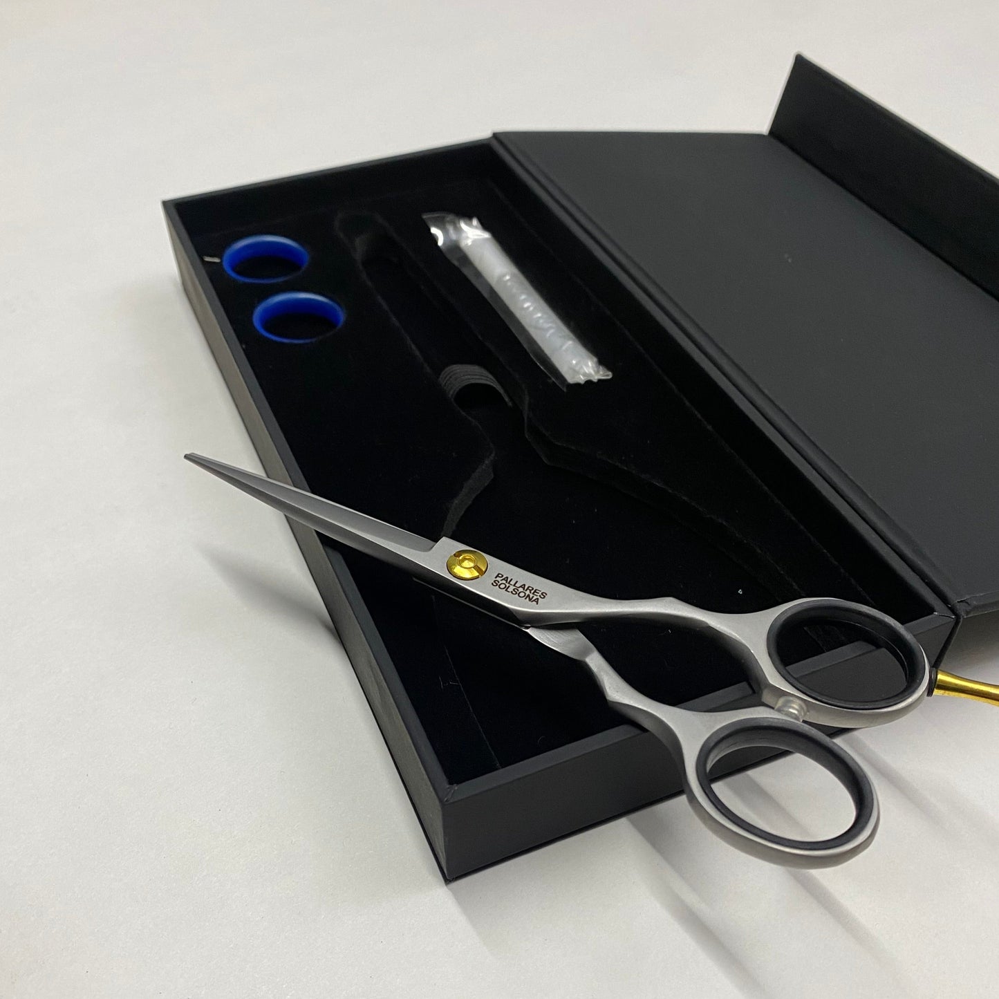 HAIRDRESSING SCISSORS SET